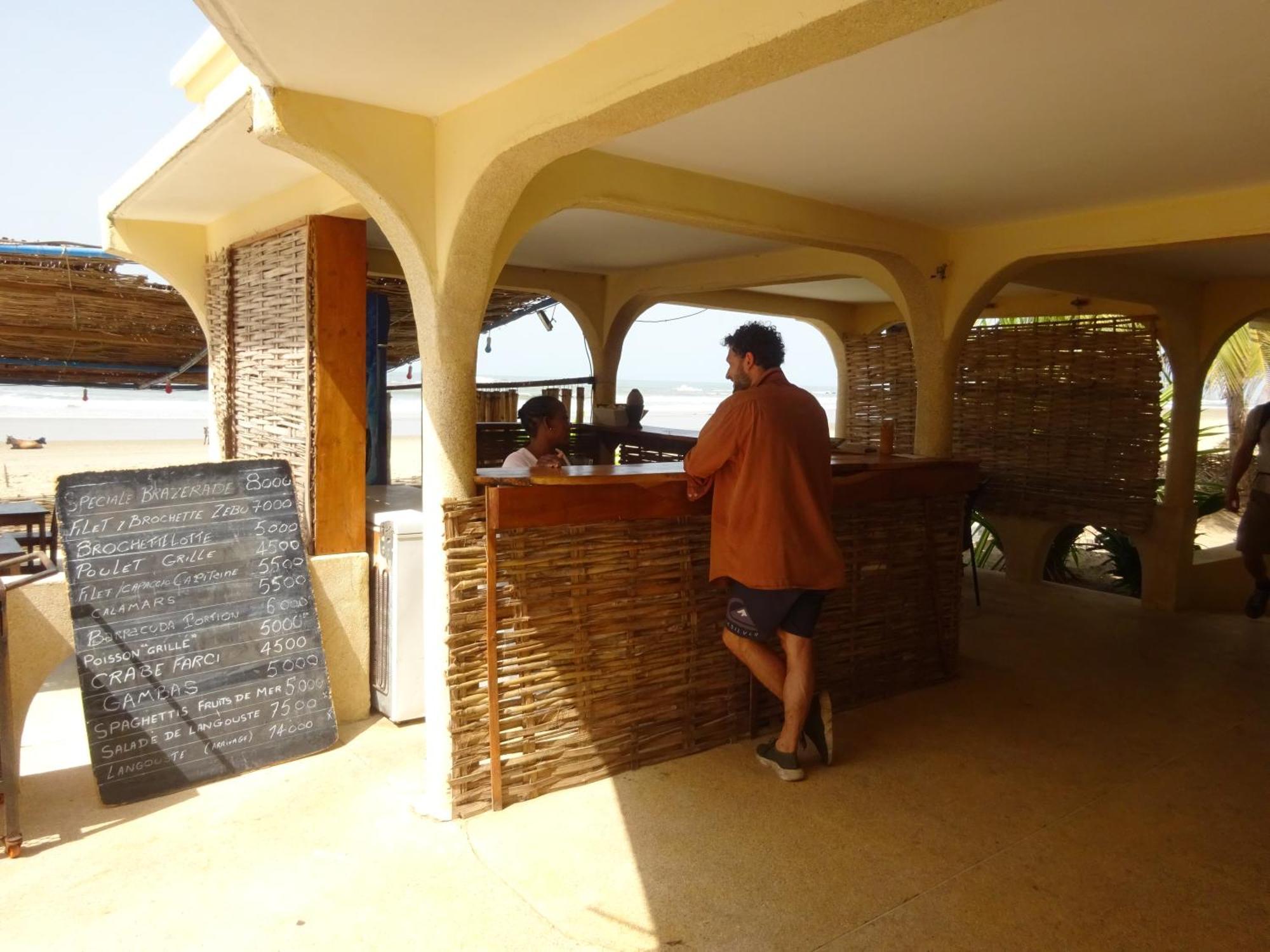 Hotel Du Bar De La Mer Cap Skirring Kabrousse Buitenkant foto